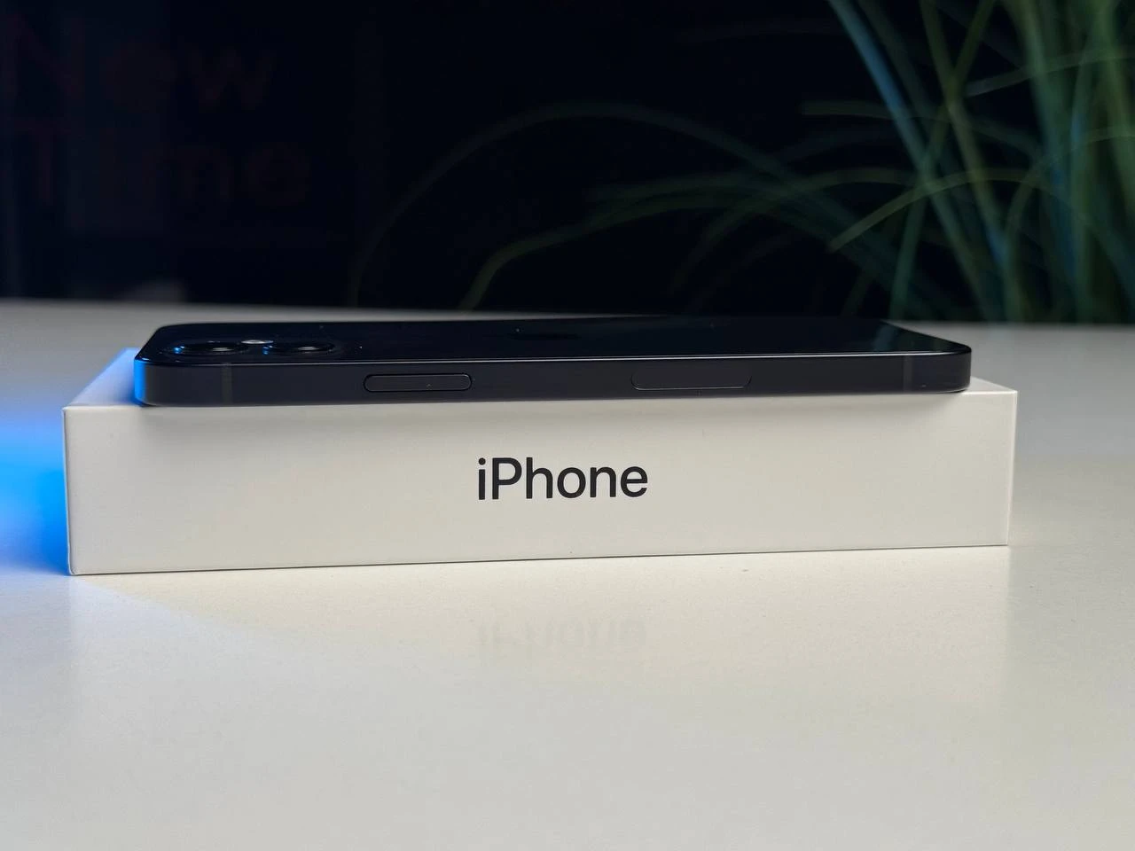 ВЖИВАНИЙ Б/У Apple iPhone 12 128GB Black (MGHC3, MGJA3) - Состояние: хороший | Аккумулятор: 100% | Комплектация: полный | Гарантія: 3 мес.