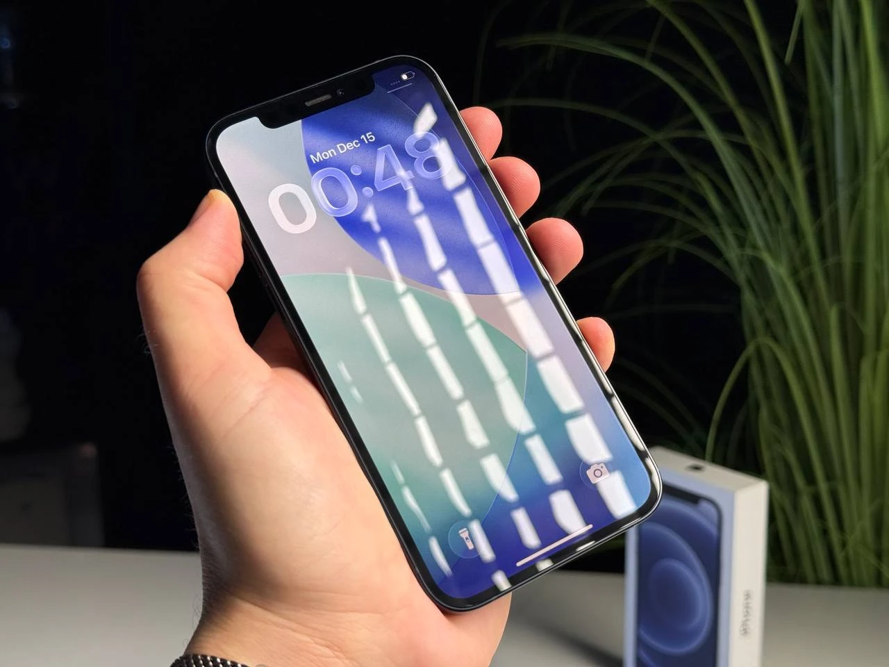 ВЖИВАНИЙ Б/У Apple iPhone 12 128GB Black (MGHC3, MGJA3) - Состояние: хороший | Аккумулятор: 100% | Комплектация: полный | Гарантія: 3 мес.