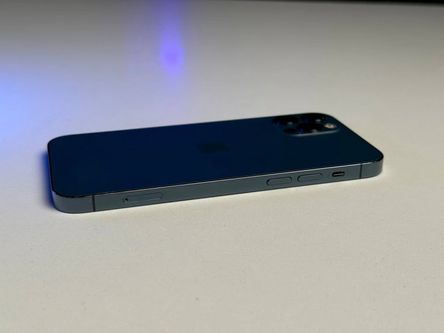 ВЖИВАНИЙ Б/У Apple iPhone 12 Pro 128GB Pacific Blue (MGLR3, MGMN3) - Стан: гарний | Акумулятор: 100% | Комплектація: повний | Гарантія: 3 міс.