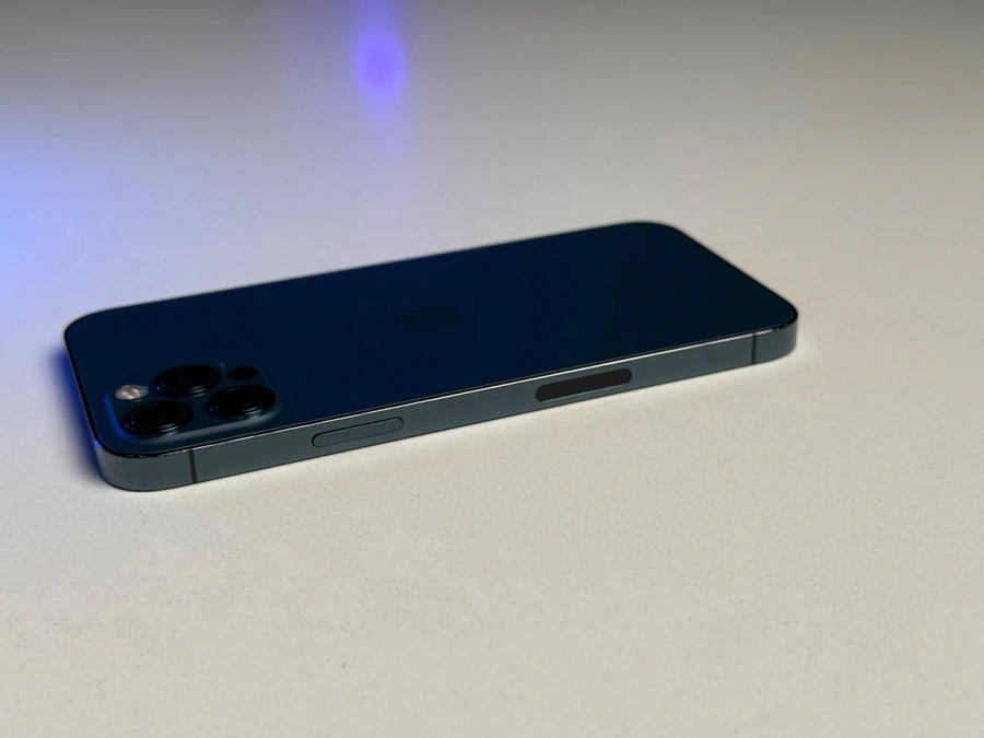 ВЖИВАНИЙ Б/У Apple iPhone 12 Pro 128GB Pacific Blue (MGLR3, MGMN3) - Стан: гарний | Акумулятор: 100% | Комплектація: повний | Гарантія: 3 міс.
