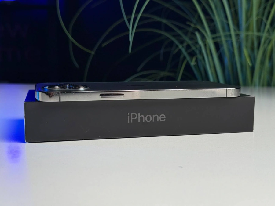 ВЖИВАНИЙ Б/У Apple iPhone 12 Pro Max 128GB Graphite (MGCF3, MGD73) - Стан: задовільний | Акумулятор: 100% | Комплектація: повний | Гарантія: 3 міс.