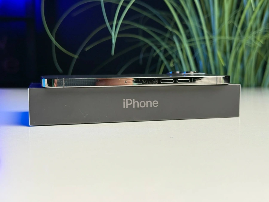ВЖИВАНИЙ Б/У Apple iPhone 12 Pro Max 128GB Graphite (MGCF3, MGD73) - Стан: задовільний | Акумулятор: 100% | Комплектація: повний | Гарантія: 3 міс.