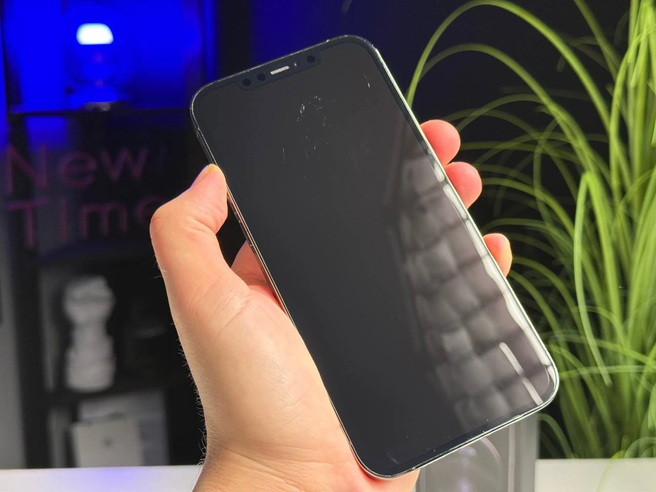 ВЖИВАНИЙ Б/У Apple iPhone 12 Pro Max 512GB Graphite (MGCP3, MGDG3) - Состояние: хороший | Аккумулятор: 86% | Комплектация: полный | Гарантія: 3 мес.