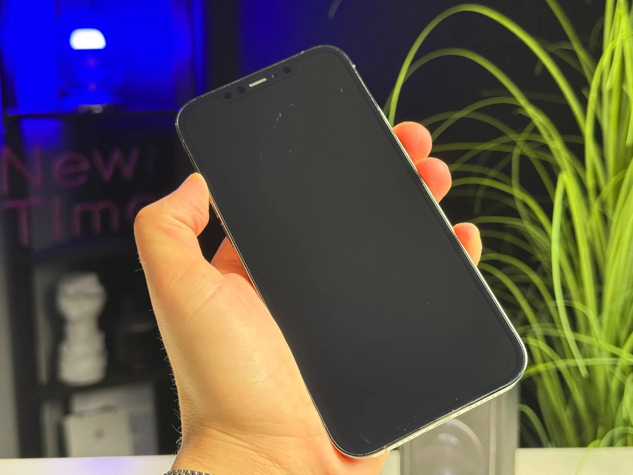 ВЖИВАНИЙ Б/У Apple iPhone 12 Pro Max 512GB Graphite (MGCP3, MGDG3) - Состояние: хороший | Аккумулятор: 86% | Комплектация: полный | Гарантія: 3 мес.