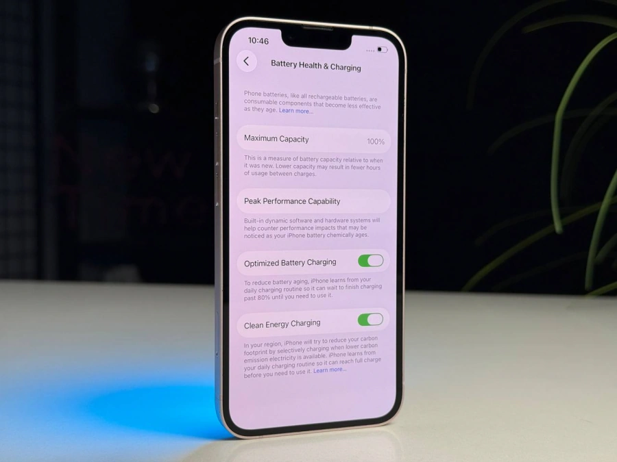 ВЖИВАНИЙ Б/У Apple iPhone 13 256GB Pink (MLMY3, MLQ83) - Состояние: хороший | Аккумулятор: 100% | Комплектация: iPhone, кабель | Гарантія: 3 мес.