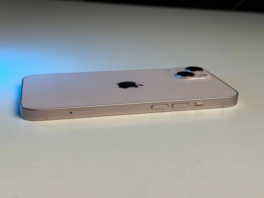 ВЖИВАНИЙ Б/У Apple iPhone 13 256GB Pink (MLMY3, MLQ83) - Состояние: хороший | Аккумулятор: 100% | Комплектация: iPhone, кабель | Гарантія: 3 мес.