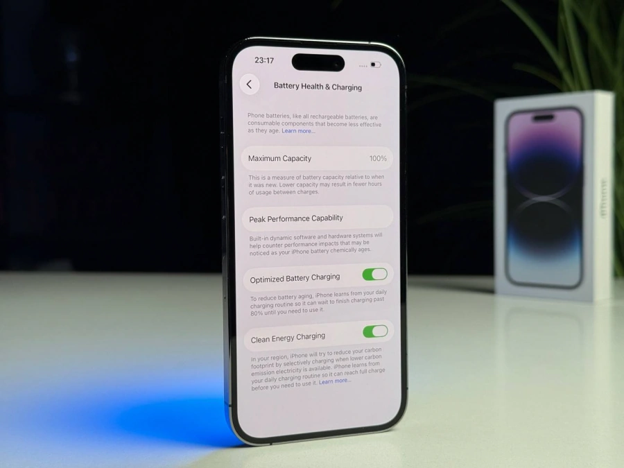 ВЖИВАНИЙ Б/У Apple iPhone 14 Pro 256GB Deep Purple (MQ1F3) - Стан: гарний | Акумулятор: 100% | Комплектація: повний | Гарантія: 3 міс.
