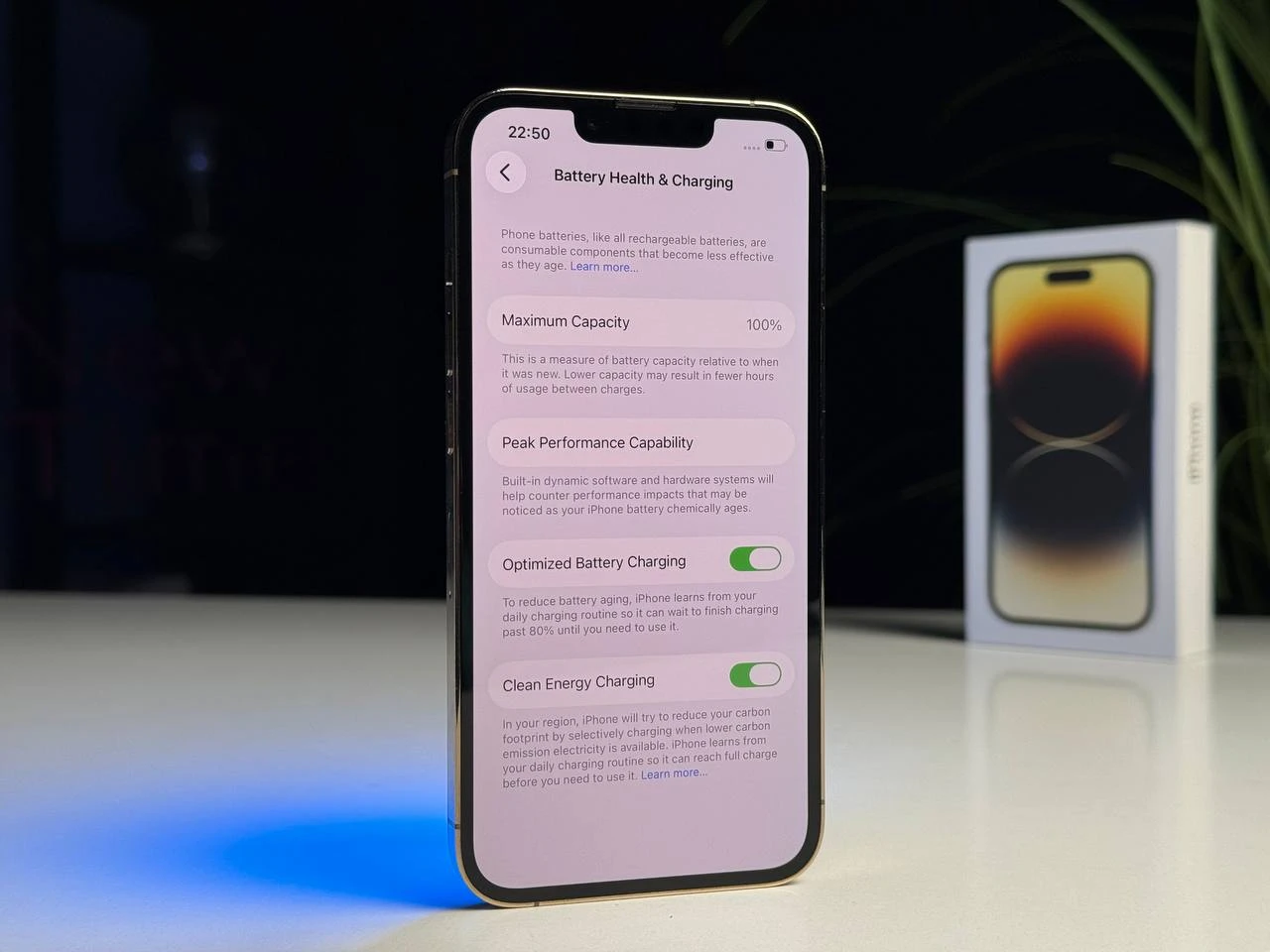 ВЖИВАНИЙ Б/У Apple iPhone 14 Pro 256GB Gold (MQ183) - Состояние: хороший | Аккумулятор: 100% | Комплектация: полный | Гарантія: 3 мес.