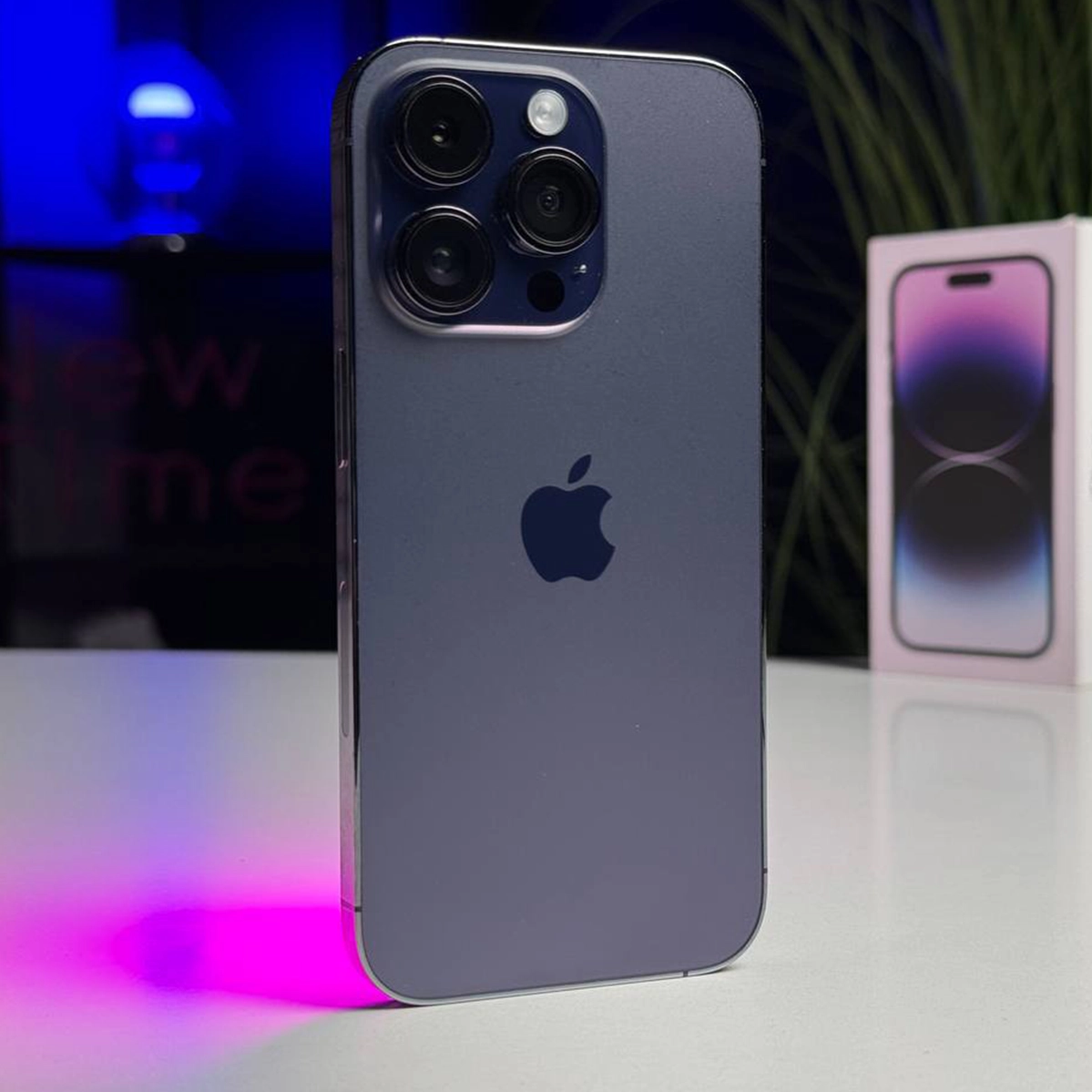 ВЖИВАНИЙ Б/У Apple iPhone 14 Pro 512GB Deep Purple eSim (MQ273) - Состояние: хороший | Аккумулятор: 87% | Комплектация: полный | Гарантія: 3 мес.