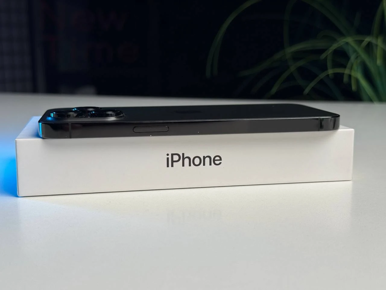 ВЖИВАНИЙ Б/У Apple iPhone 14 Pro Max 1TB Space Black (MQC23) - Состояние: хороший | Аккумулятор: 100% | Комплектация: полный | Гарантія: 3 мес.