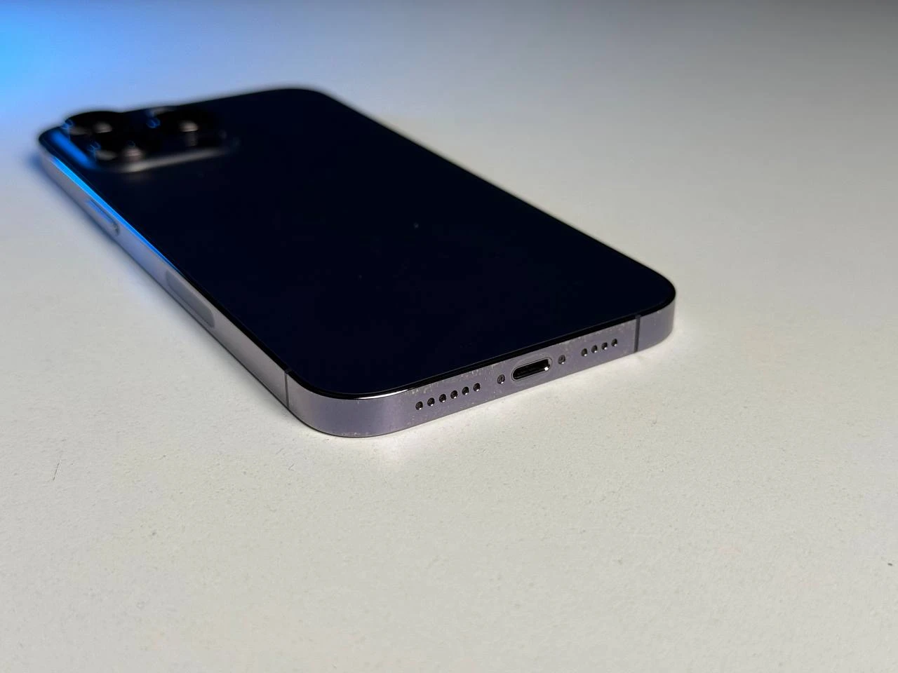 ВЖИВАНИЙ Б/У Apple iPhone 14 Pro Max 256GB Deep Purple eSim (MQ8W3) - Состояние: хороший | Аккумулятор: 100% | Комплектация: iPhone, кабель | Гарантія: 3 мес.