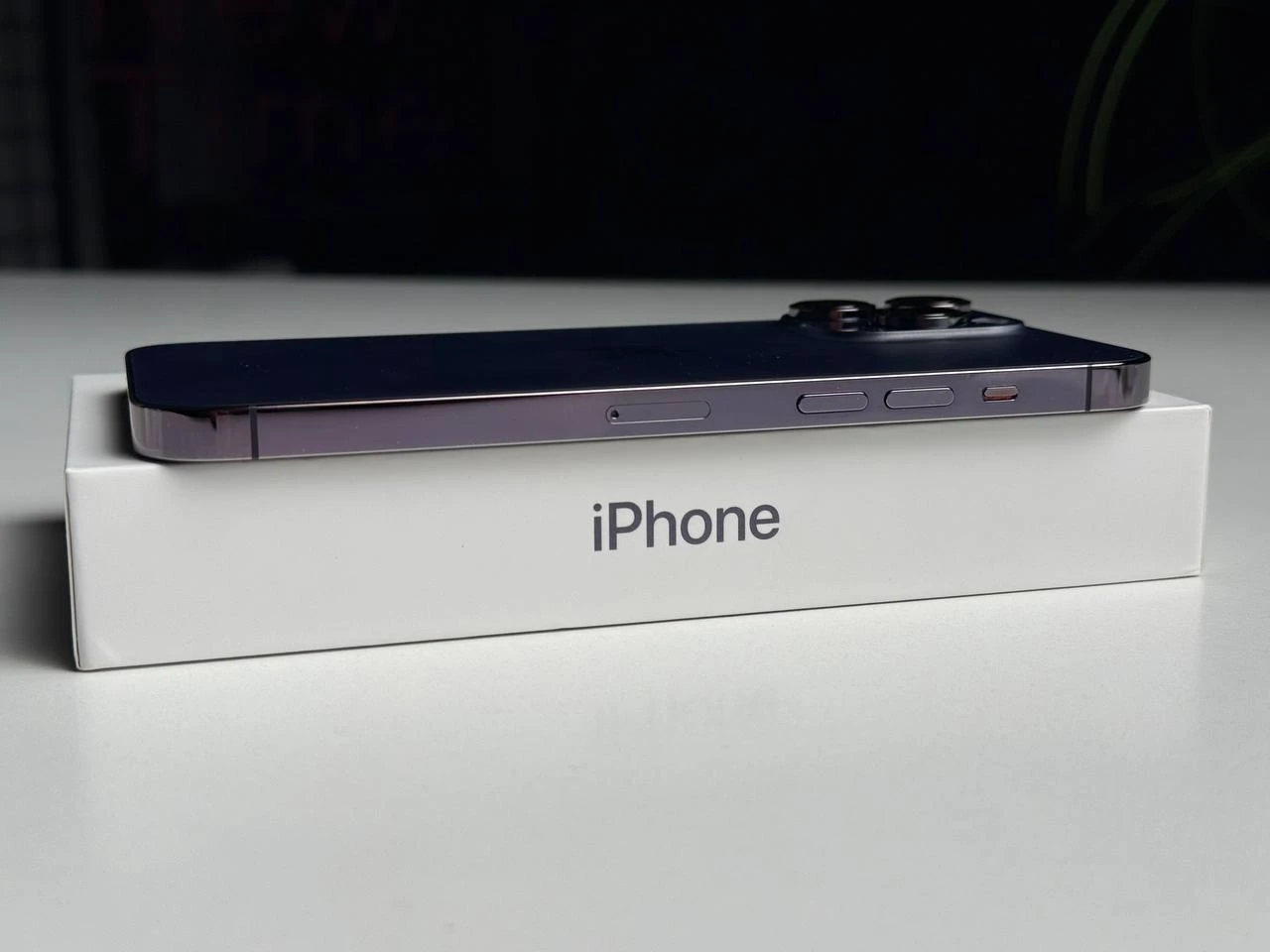 ВЖИВАНИЙ Б/У Apple iPhone 14 Pro Max 256GB Deep Purple (MQ9X3) - Состояние: хороший | Аккумулятор: 87% | Комплектация: полный | Гарантія: 3 мес.