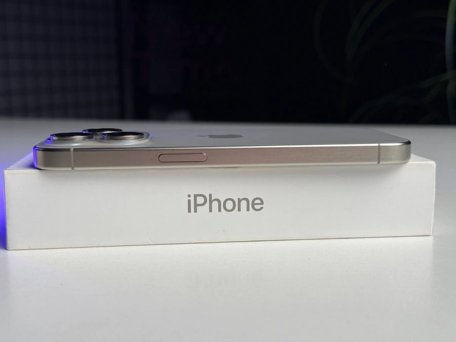 ВЖИВАНИЙ Б/У Apple iPhone 15 Pro 128GB Natural Titanium (MTUX3) - Стан: гарний | Акумулятор: 100% | Комплектація: повний | Гарантія: 3 міс.
