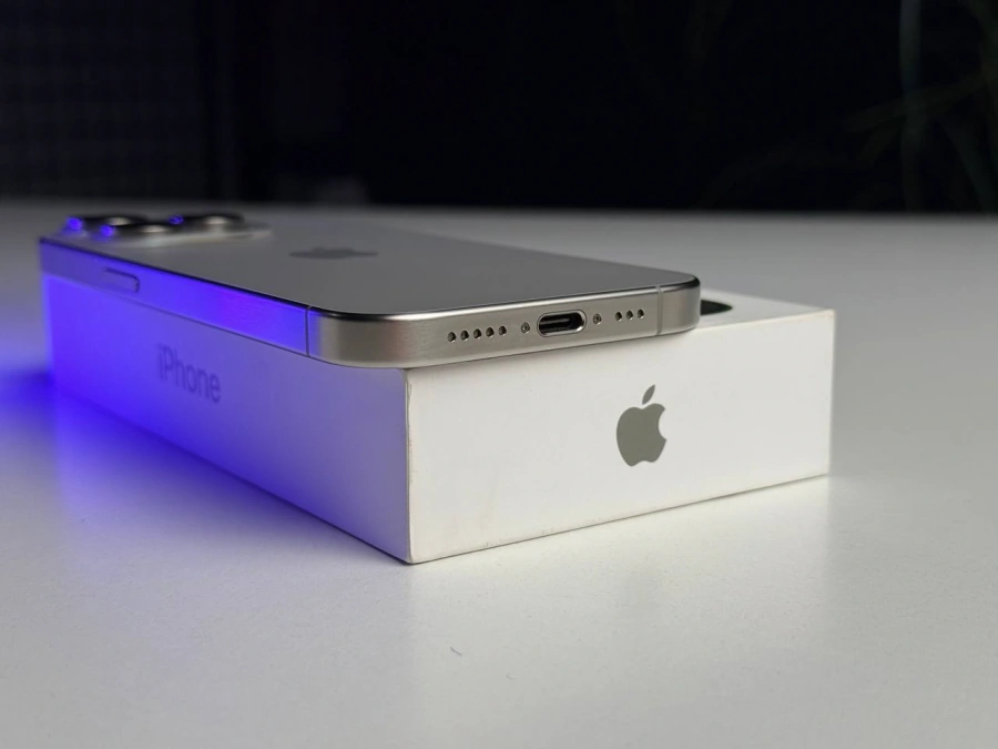 ВЖИВАНИЙ Б/У Apple iPhone 15 Pro 128GB Natural Titanium (MTUX3) - Стан: гарний | Акумулятор: 100% | Комплектація: повний | Гарантія: 3 міс.