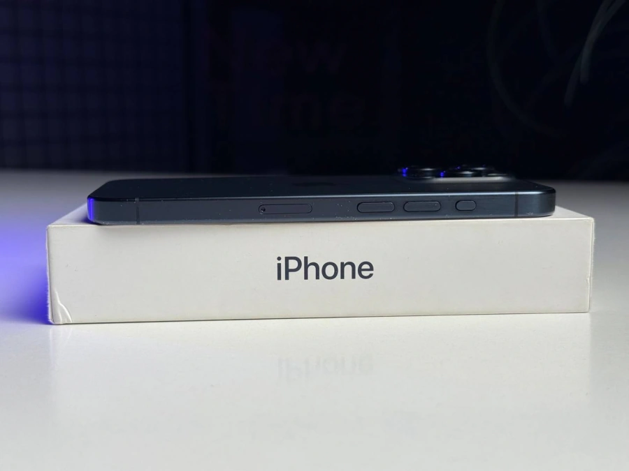 ВЖИВАНИЙ Б/У Apple iPhone 15 Pro 256GB Blue Titanium (MTV63) - Состояние: хороший | Аккумулятор: 86% | Комплектация: полный | Гарантія: 3 мес.
