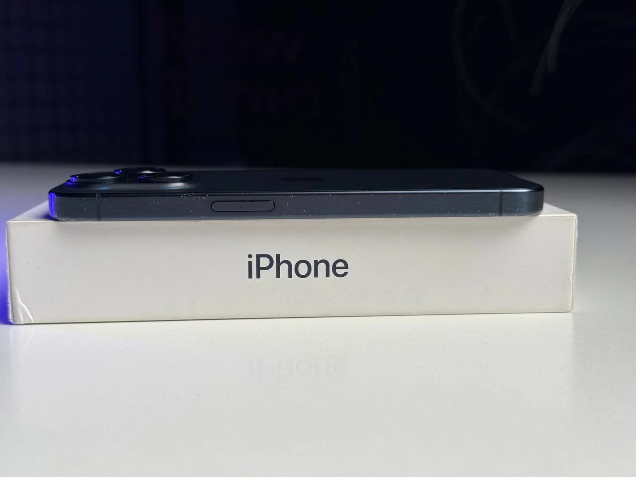 ВЖИВАНИЙ Б/У Apple iPhone 15 Pro 256GB Blue Titanium (MTV63) - Состояние: хороший | Аккумулятор: 86% | Комплектация: полный | Гарантія: 3 мес.