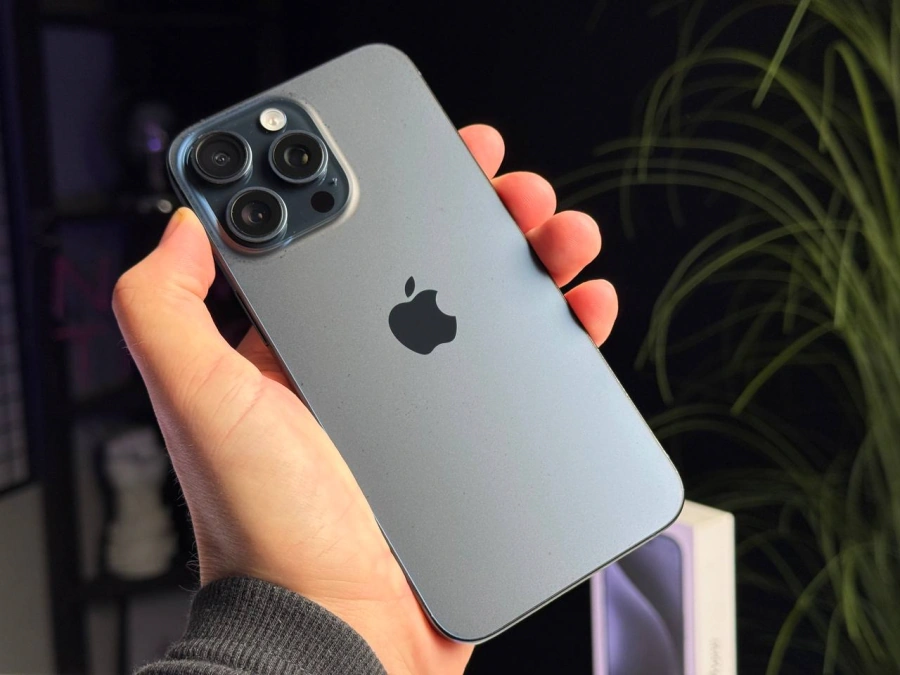ВЖИВАНИЙ Б/У Apple iPhone 15 Pro Max 256GB Blue Titanium eSim (MU693) - Стан: гарний | Акумулятор: 100% | Комплектація: повний | Гарантія: 3 міс.