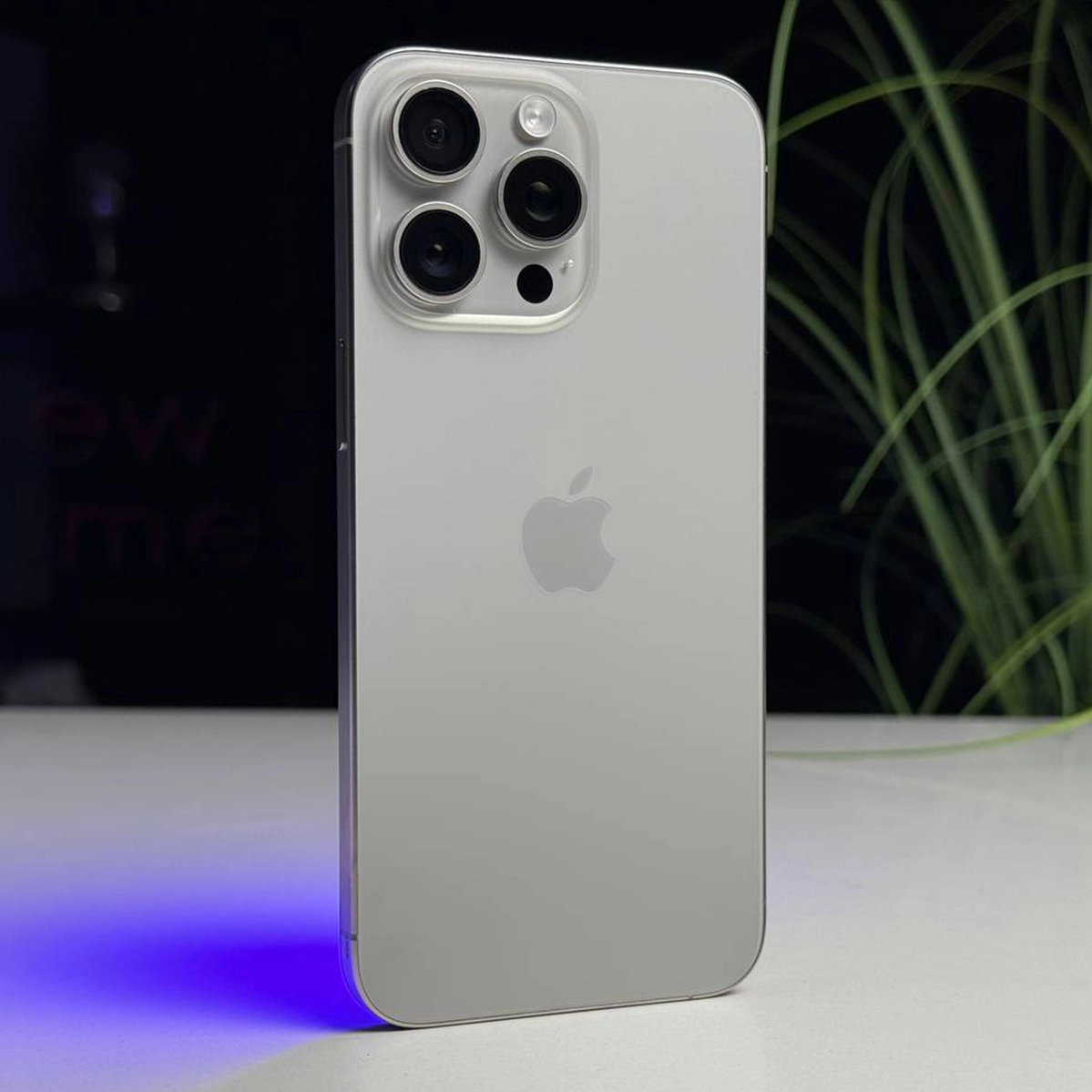 ВЖИВАНИЙ Б/У Apple iPhone 15 Pro Max 256GB Natural Titanium (MU793) - Стан: гарний | Акумулятор: 100% | Комплектація: iPhone, кабель | Гарантія: 3 міс.