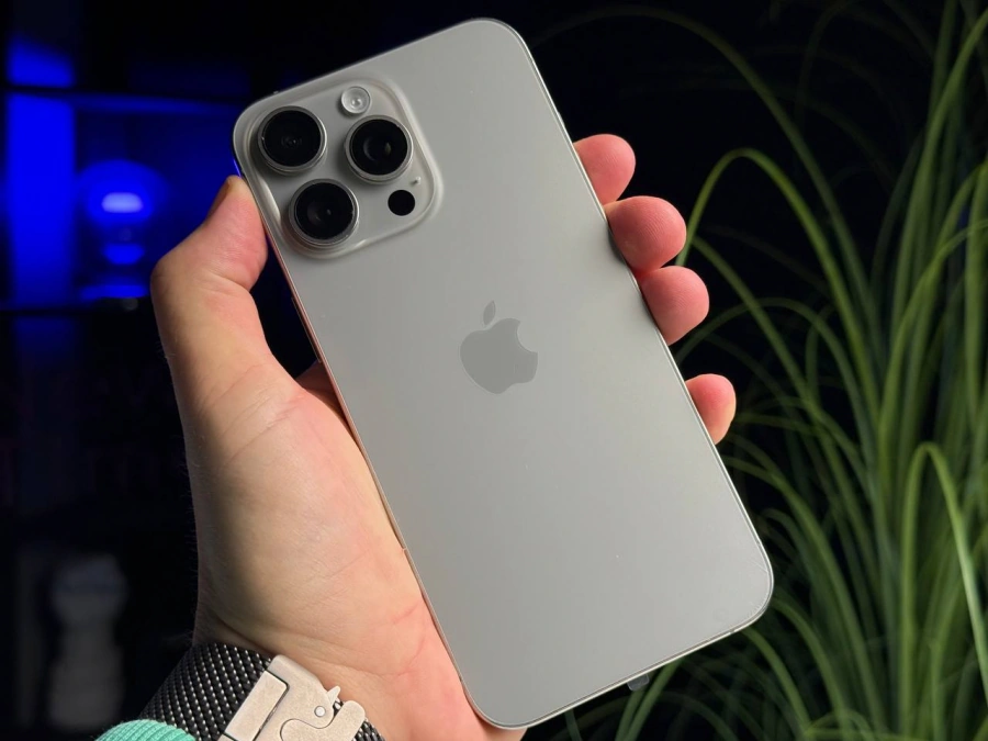 ВЖИВАНИЙ Б/У Apple iPhone 15 Pro Max 256GB Natural Titanium (MU793) - Состояние: хороший | Аккумулятор: 89% | Комплектация: полный | Гарантія: 3 мес.