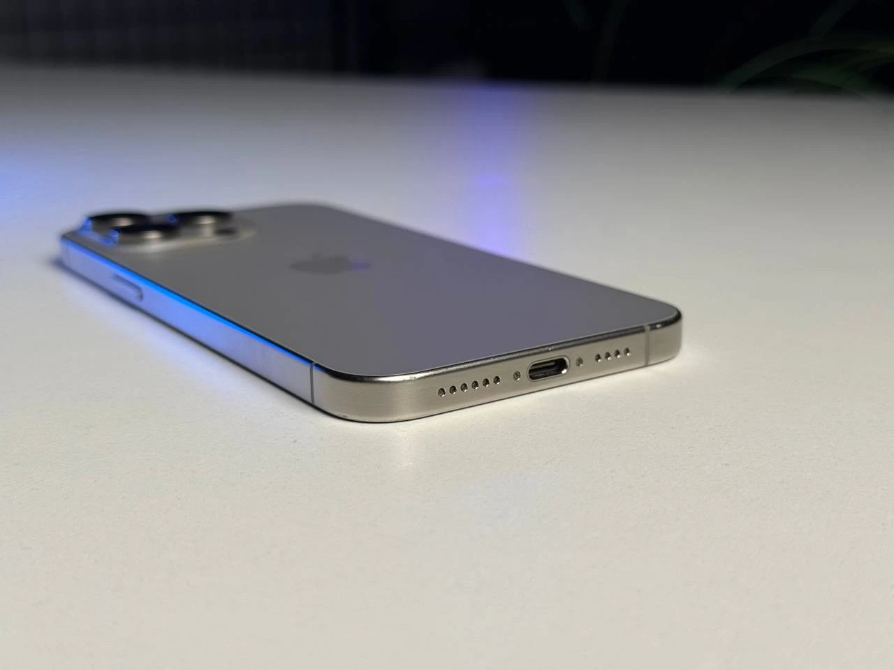 ВЖИВАНИЙ Б/У Apple iPhone 15 Pro Max 256GB Natural Titanium (MU793) - Состояние: хороший | Аккумулятор: 89% | Комплектация: полный | Гарантія: 3 мес.