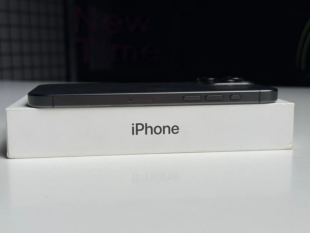 ВЖИВАНИЙ Б/У Apple iPhone 15 Pro Max 512GB Black Titanium (MU7C3) - Стан: гарний | Акумулятор: 87% | Комплектація: повний | Гарантія: 3 міс.