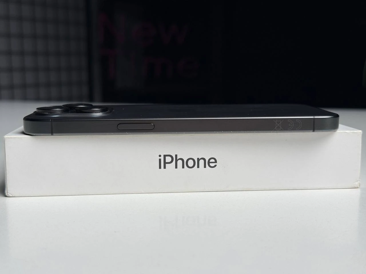 ВЖИВАНИЙ Б/У Apple iPhone 15 Pro Max 512GB Black Titanium (MU7C3) - Стан: гарний | Акумулятор: 87% | Комплектація: повний | Гарантія: 3 міс.