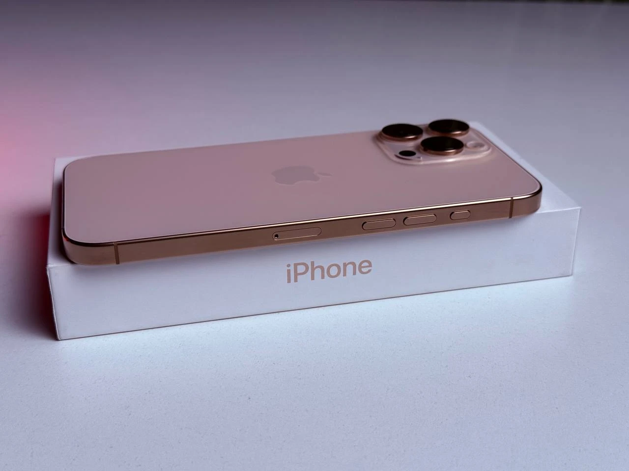 ВЖИВАНИЙ Б/У Apple iPhone 16 Pro Max 256GB Desert Titanium (MYWX3) - Стан: ідеальний | Акумулятор: 92% | Комплектація: повний | Гарантія: 3 міс.