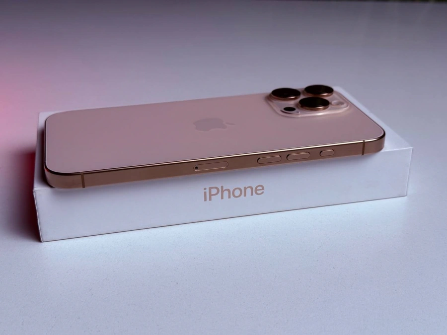 ВЖИВАНИЙ Б/У Apple iPhone 16 Pro Max 256GB Desert Titanium (MYWX3) - Стан: ідеальний | Акумулятор: 92% | Комплектація: повний | Гарантія: 3 міс.