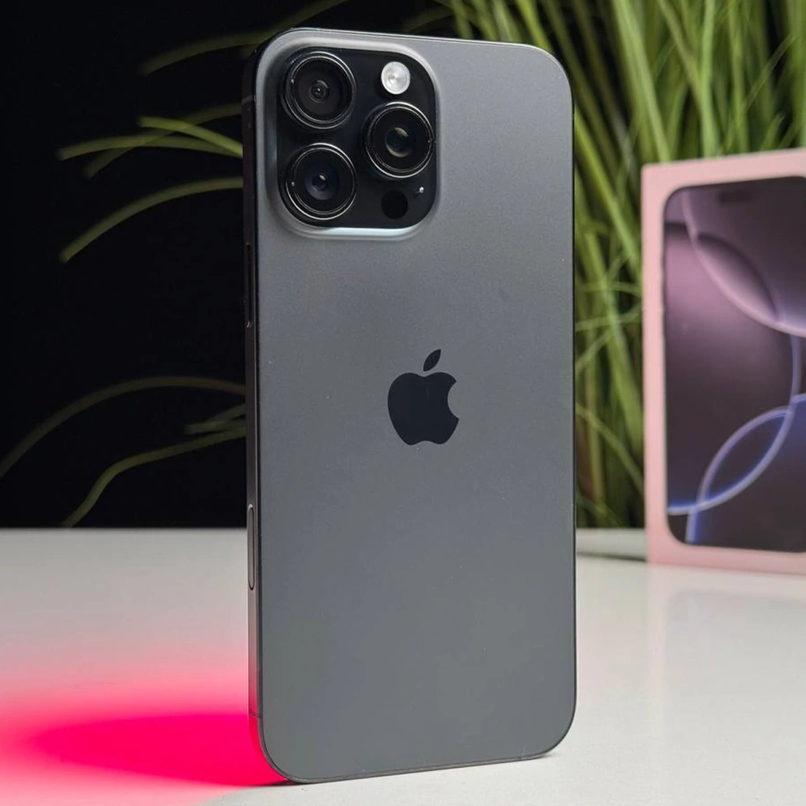 ВЖИВАНИЙ Б/У Apple iPhone 16 Pro Max 512GB Black Titanium (MYX03) - Стан: задовільний | Акумулятор: 95% | Комплектація: повний | Гарантія: 3 міс.