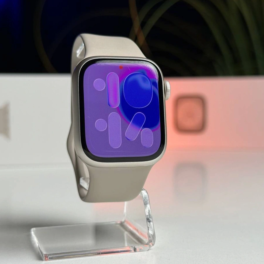 ВЖИВАНИЙ Б/У Apple Watch Series 8 GPS 41mm Starlight Aluminum Case with Starlight Sport Band - S/M (MNU93) - Состояние: хороший | Аккумулятор: 88% | Комплектация: полный | Гарантія: 3 мес.