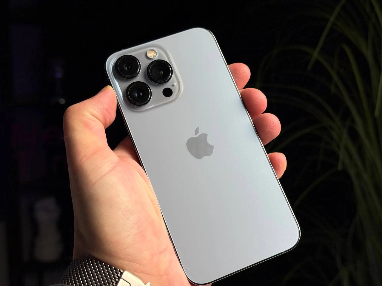 ВЖИВАНИЙ Б/У Apple iPhone 13 Pro 512GB Sierra Blue (MLU73, MLVU3) - Состояние: хороший | Аккумулятор: 87% | Комплектация: iPhone, кабель | Гарантія: 3 мес.