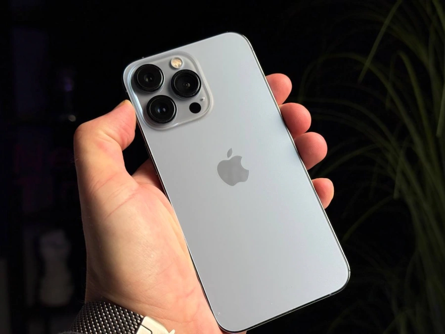 ВЖИВАНИЙ Б/У Apple iPhone 13 Pro 512GB Sierra Blue (MLU73, MLVU3) - Состояние: хороший | Аккумулятор: 87% | Комплектация: iPhone, кабель | Гарантія: 3 мес.