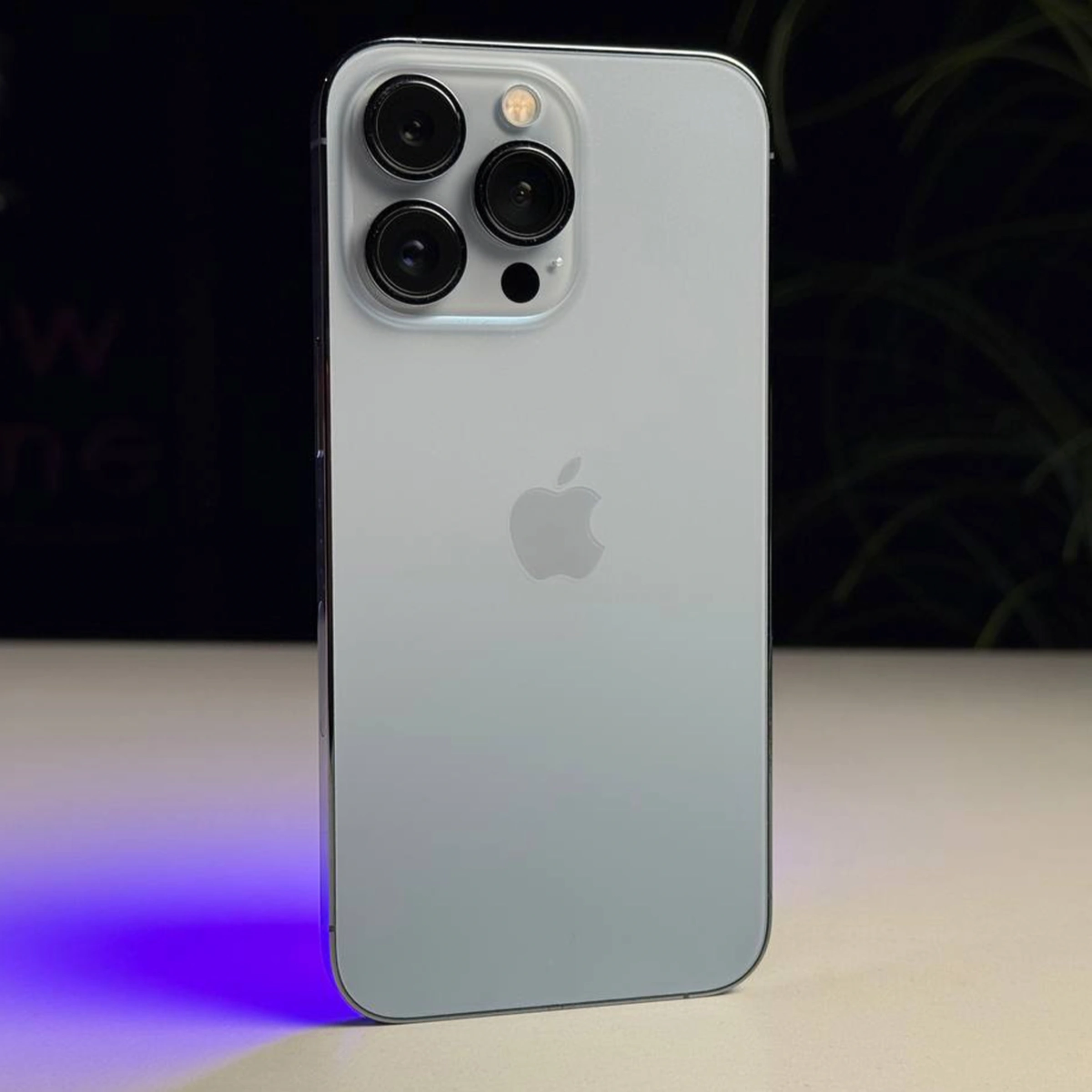 ВЖИВАНИЙ Б/У Apple iPhone 13 Pro 512GB Sierra Blue (MLU73, MLVU3) - Состояние: хороший | Аккумулятор: 87% | Комплектация: iPhone, кабель | Гарантія: 3 мес.