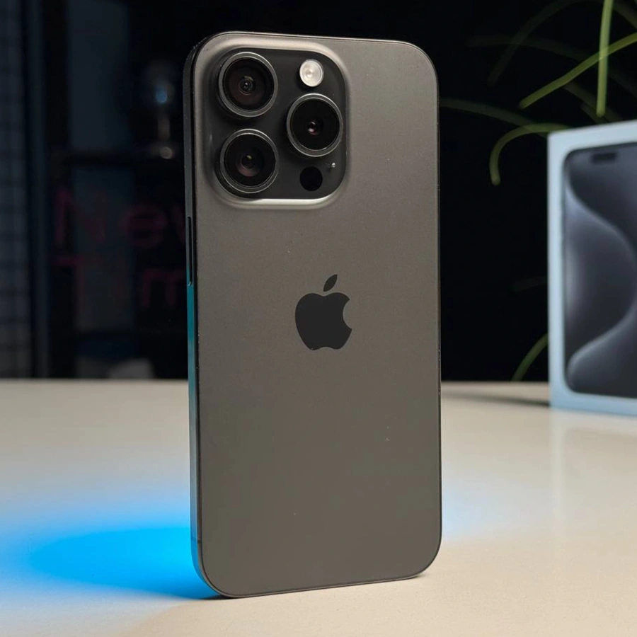 ВЖИВАНИЙ Б/У Apple iPhone 15 Pro 128GB Black Titanium (MTUV3) - Состояние: хороший | Аккумулятор: 87% | Комплектация: полный | Гарантія: 3 мес.