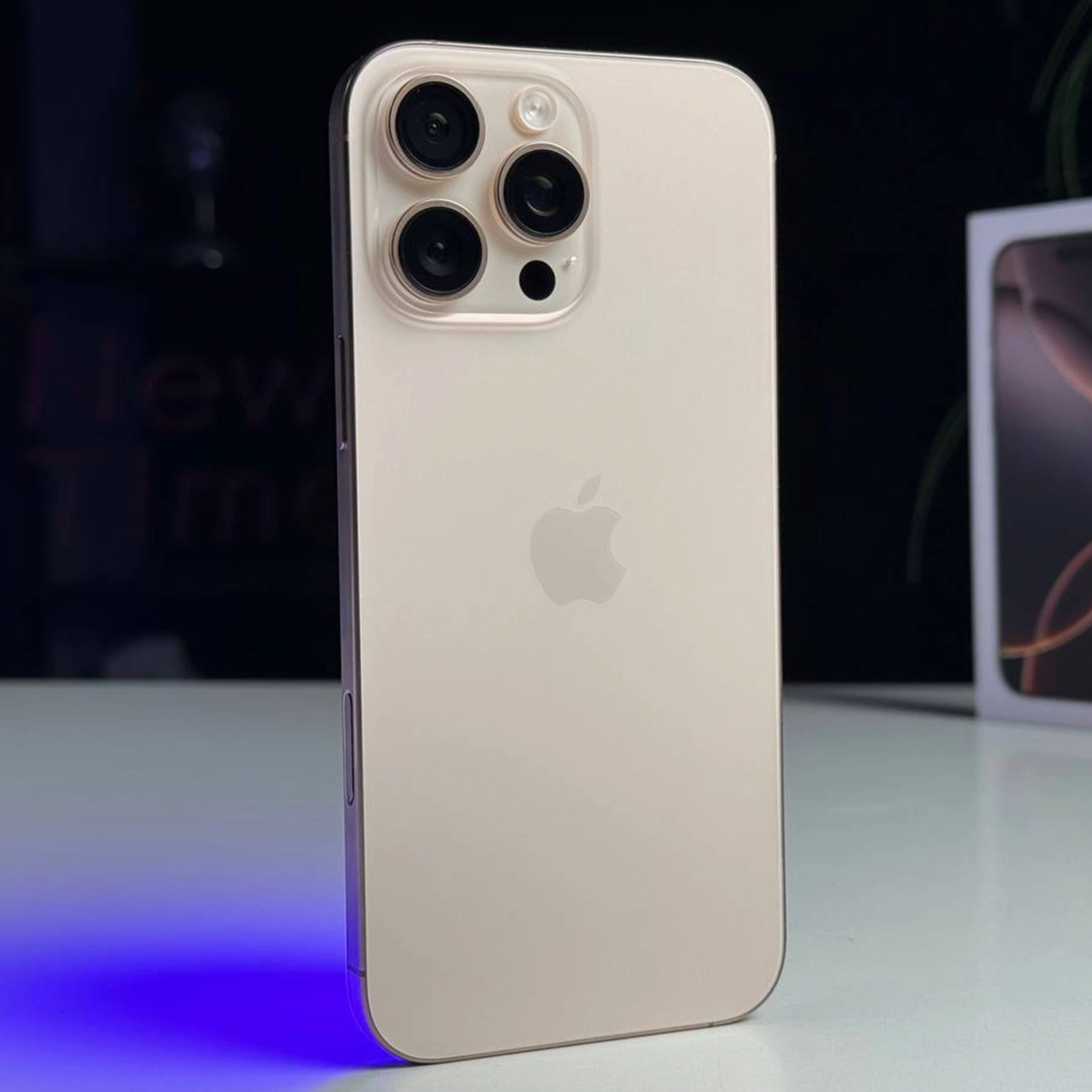 ВЖИВАНИЙ Б/У Apple iPhone 16 Pro Max 256GB Desert Titanium (MYWX3) - Состояние: идеальный | Аккумулятор: 100% | Комплектация: полный | Гарантія: 3 мес.