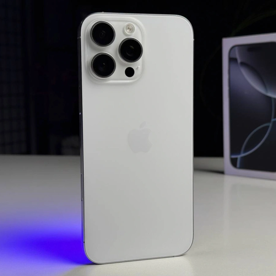 ВЖИВАНИЙ Б/У Apple iPhone 16 Pro Max 256GB White Titanium (MYWW3) - Состояние: идеальный | Аккумулятор: 95% | Комплектация: полный | Гарантія: 3 мес.