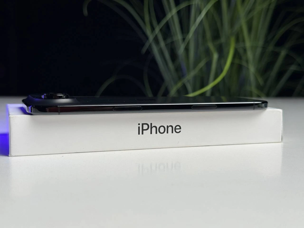 ВЖИВАНИЙ Б/У Apple iPhone Air 256GB Space Black (MG2L4, MG184, MG274) - Стан: задовільний | Акумулятор: 100% | Комплектація: повний | Гарантія: 3 міс.