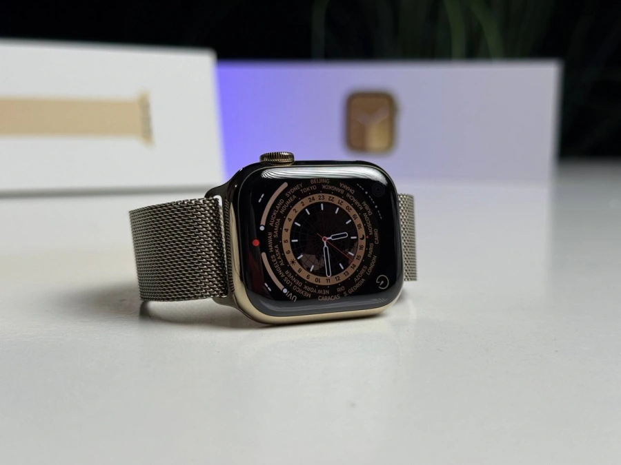ВЖИВАНИЙ Б/У Apple Watch Series 9 GPS + Cellular 41mm Gold Stainless Steel Case with Gold Milanese Loop (MRJ73) - Состояние: идеальный | Аккумулятор: 88% | Комплектация: полный | Гарантія: 3 мес.
