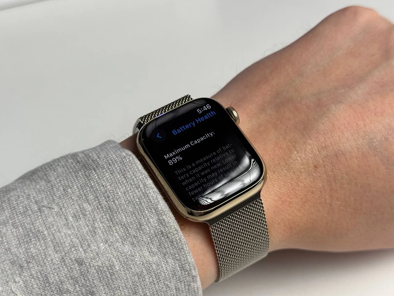 ВЖИВАНИЙ Б/У Apple Watch Series 9 GPS + Cellular 41mm Gold Stainless Steel Case with Gold Milanese Loop (MRJ73) - Состояние: идеальный | Аккумулятор: 88% | Комплектация: полный | Гарантія: 3 мес.