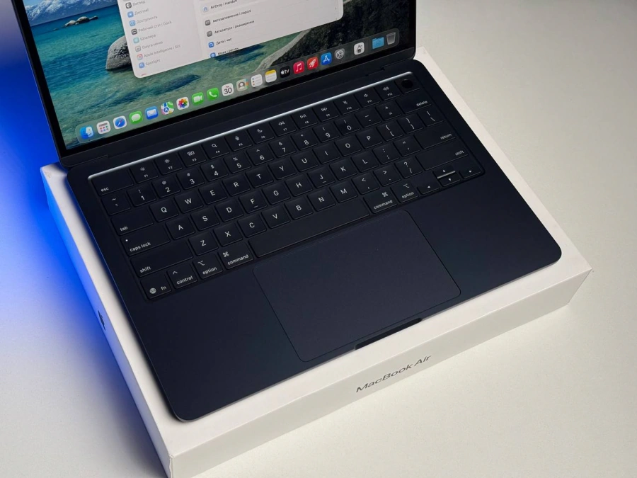 ВЖИВАНИЙ Б/У MacBook Air 13" 2025 M4/10CPU/10GPU/32GB/1TB Midnight (Z1CX000RX) - Стан: ідеальний | Акумулятор: 100% | Комплектація: повний | Гарантія: 3 міс.
