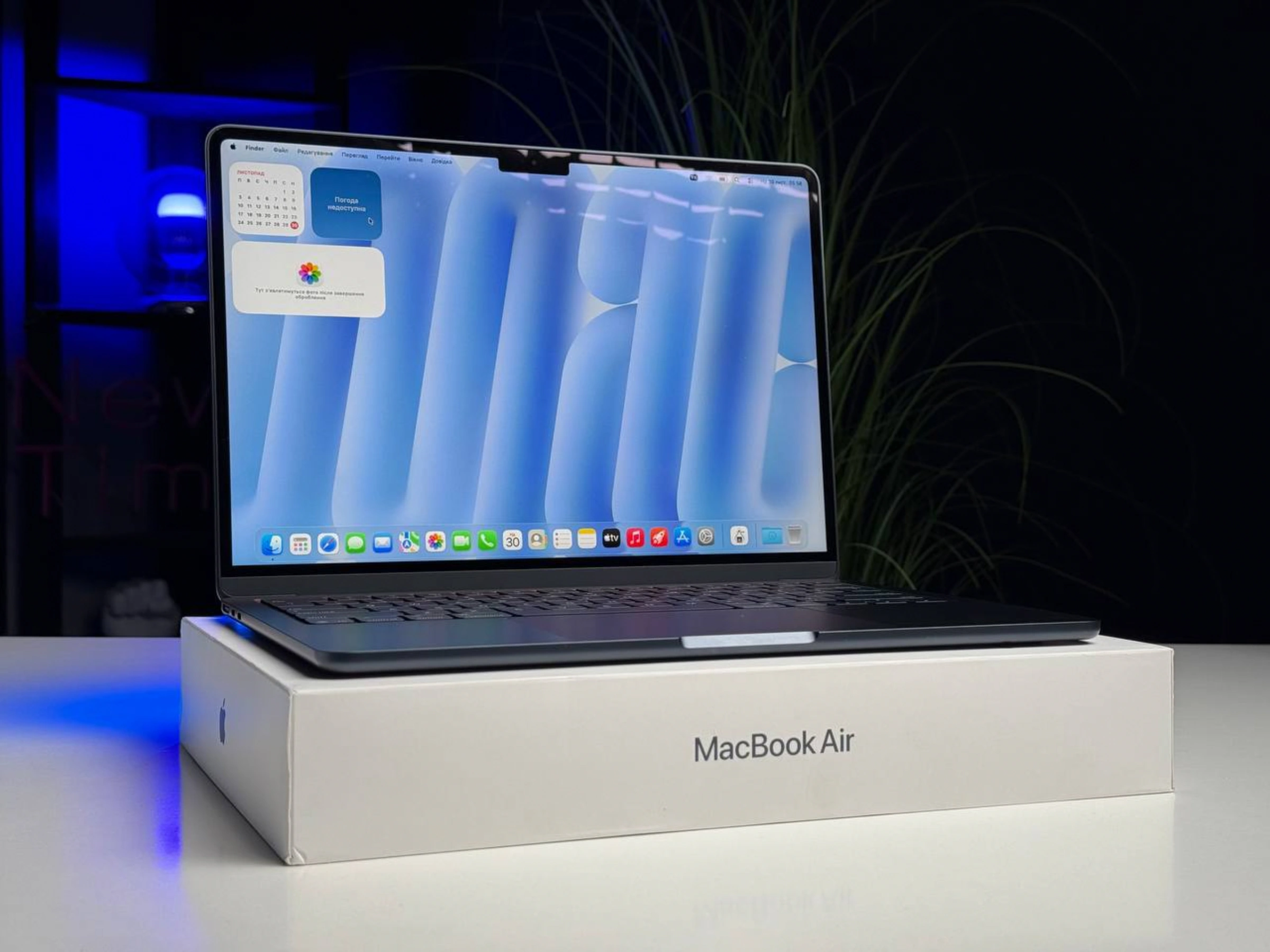 ВЖИВАНИЙ Б/У MacBook Air 13" 2025 M4/10CPU/10GPU/32GB/1TB Midnight (Z1CX000RX) - Стан: ідеальний | Акумулятор: 100% | Комплектація: повний | Гарантія: 3 міс.