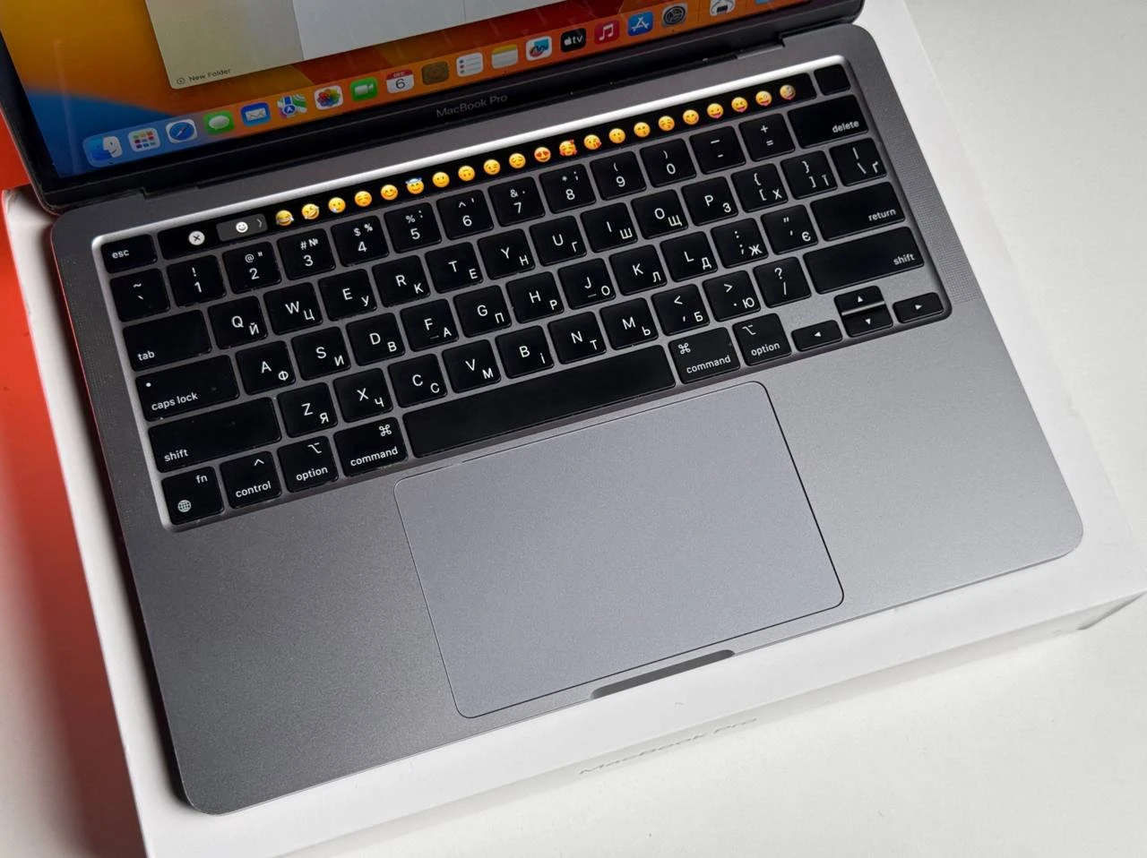 ВЖИВАНИЙ Б/У MacBook Pro 13" Space Gray (MYD82) 2020 - Состояние: удовлетворительный | Аккумулятор: 89% | Комплектация: полный | Гарантія: 3 мес.