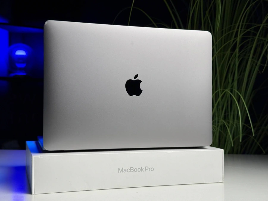 ВЖИВАНИЙ Б/У MacBook Pro 13" Space Gray (MYD82) 2020 - Состояние: удовлетворительный | Аккумулятор: 87% | Комплектация: полный | Гарантія: 3 мес.