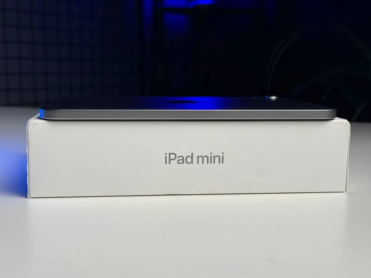 ВЖИВАНИЙ Б/У Планшет Apple iPad mini 7 Wi-Fi 128GB Space Gray (MXN63) - Стан: гарний | Акумулятор: 100% | Комплектація: повний | Гарантія: 3 міс.