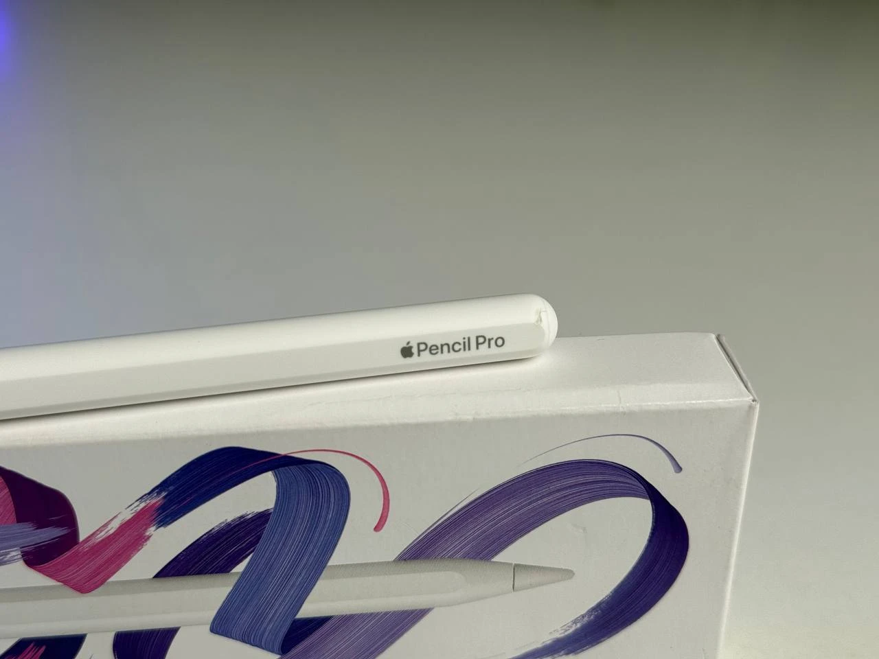 ВЖИВАНИЙ Б/У Стилус Apple Pencil Pro (MX2D3) - Стан: гарний | Акумулятор: 100% | Комплектація: повний | Гарантія: 3 міс.