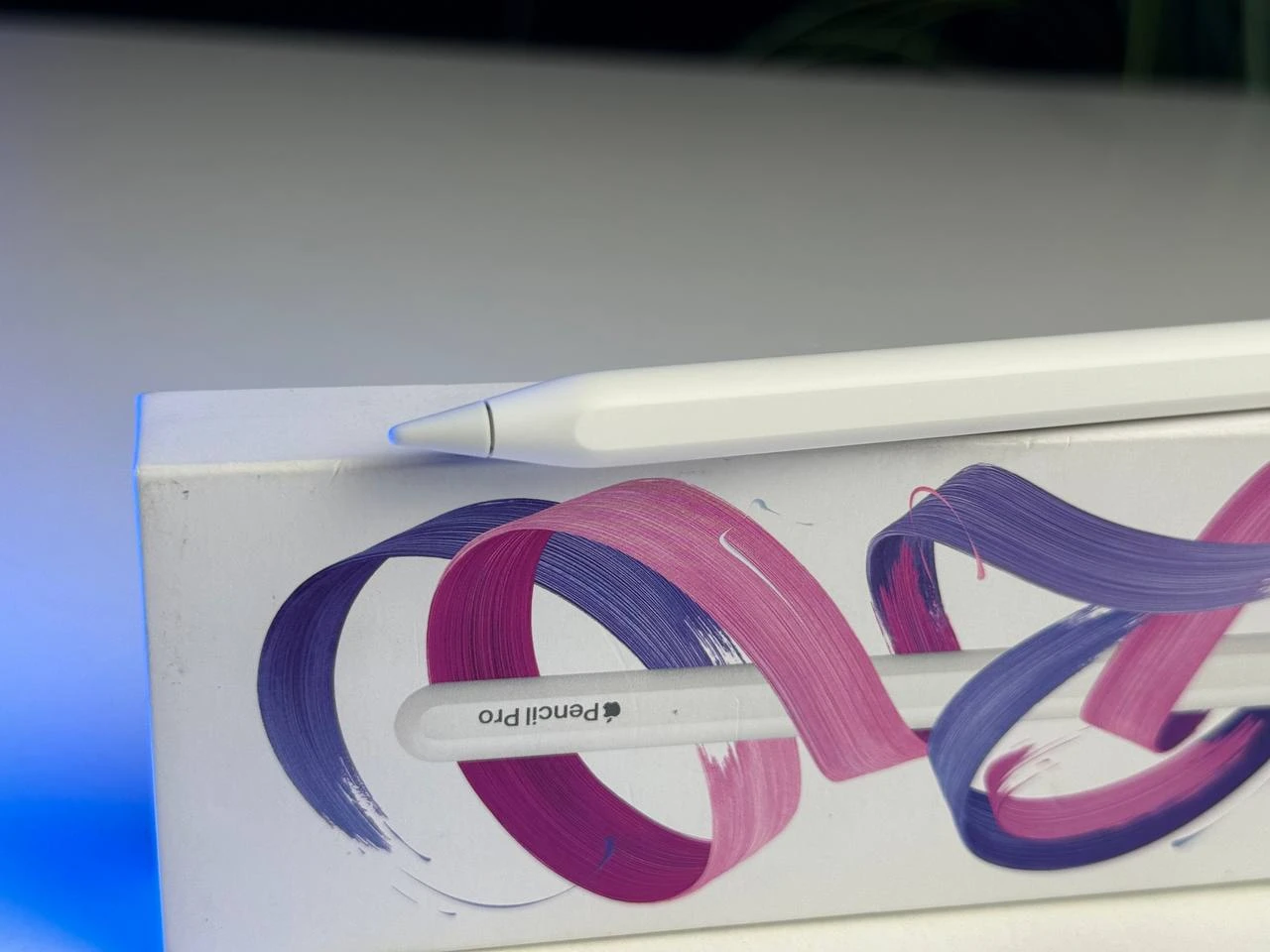 ВЖИВАНИЙ Б/У Стилус Apple Pencil Pro (MX2D3) - Стан: гарний | Акумулятор: 100% | Комплектація: повний | Гарантія: 3 міс.