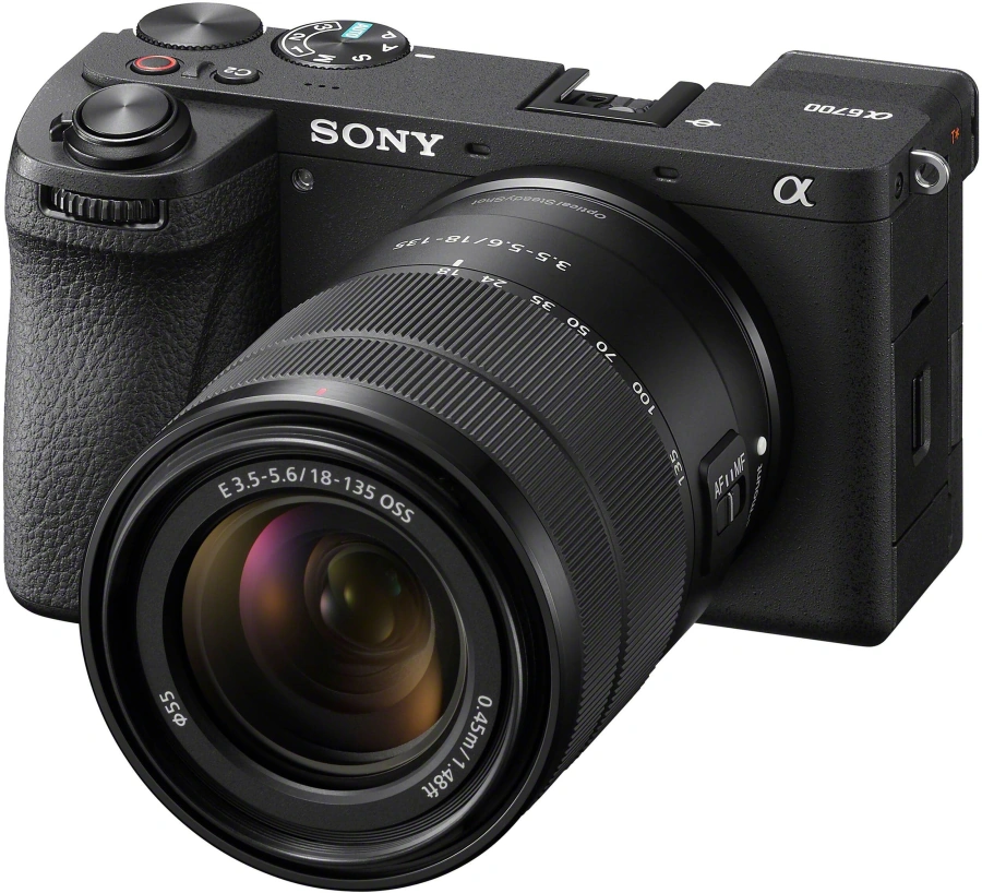 Фотоаппарат Sony Alpha A6700 kit [18-135mm] (ILCE6700MB.CEC)