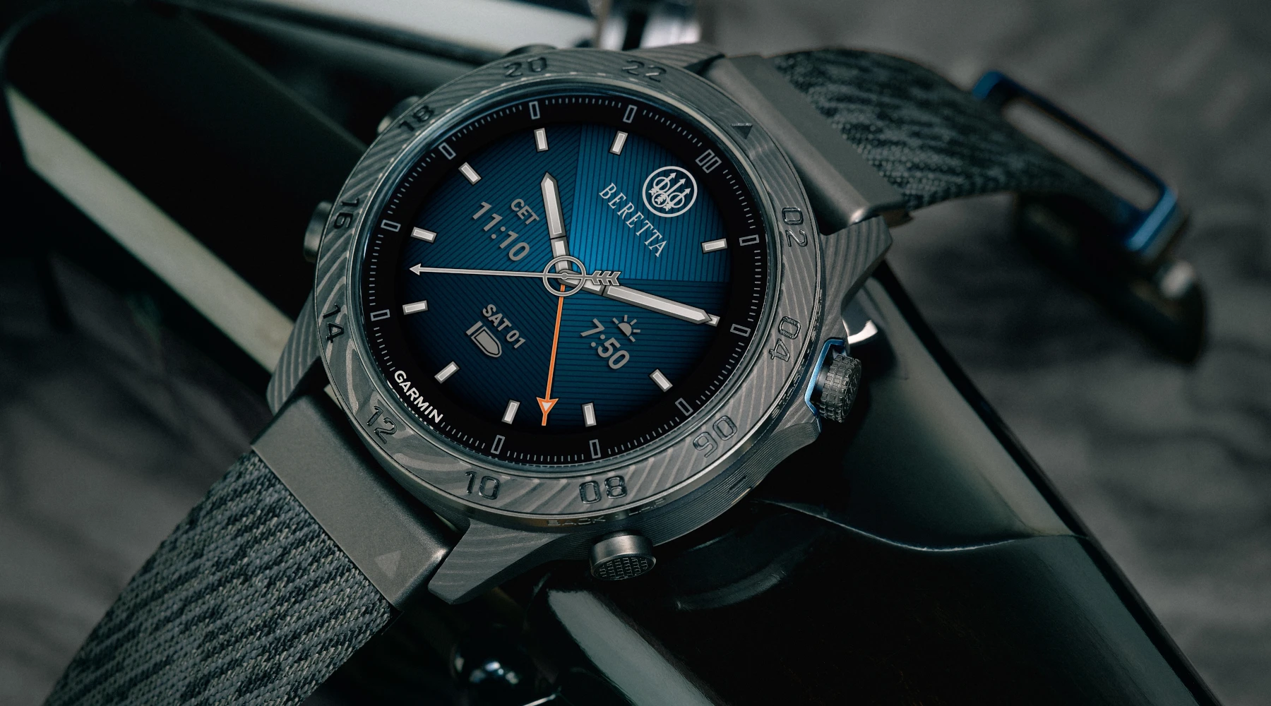 Garmin MARQ Commander – Beretta Edition: лімітована серія до 500 річчя легендарного зброяра