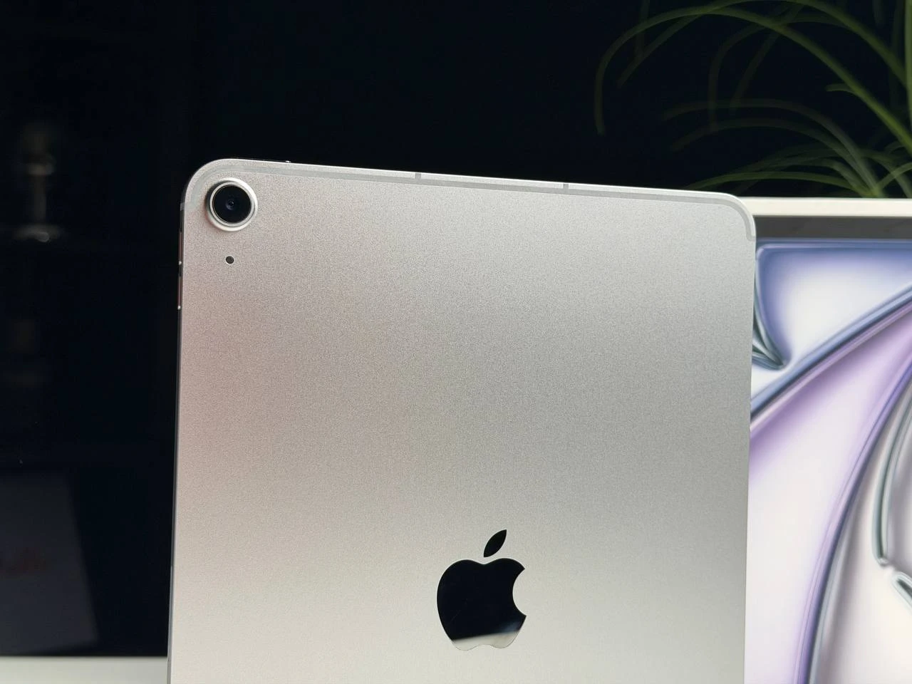 OPEN BOX Apple iPad Air 11'' M3 2025 Wi-Fi + Cellular 256GB Space Gray (MCG04) - Состояние: хороший | Аккумулятор: 100% | Комплектация: полный | Гарантия: 6 мес.