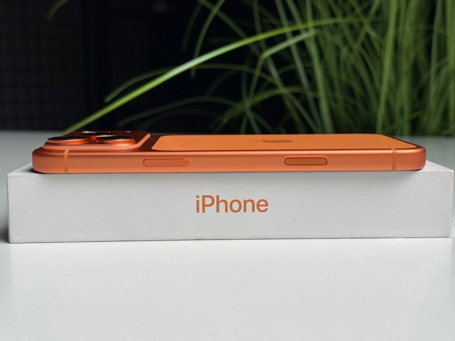 OPEN BOX Apple iPhone 17 Pro Max 512GB eSim Cosmic Orange (MFXL4, MFYD4) - Стан: ідеальний | Акумулятор: 100% | Комплектація: повний | Гарантія: 6 міс.